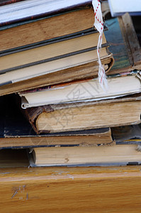 旧书小说诗歌读者管理员阅读木头图书图书馆作家知识背景图片