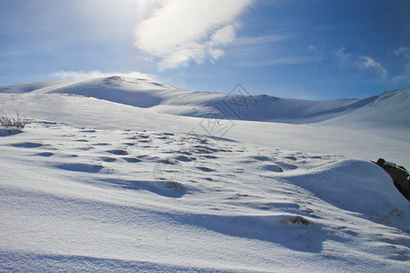 费尔图真丝条件溶胶滑雪饰面太阳丝绸背景图片