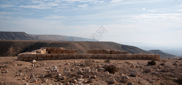 拜占庭式内盖夫沙漠的古老废墟游客旅游旅行沙漠考古学远足石头背景