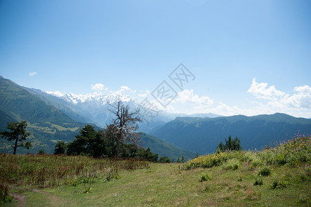 亚州人山上徒步旅行假期旅游天空游客远足背景