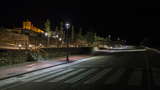 昂杜耶巴伊萨耶德埃斯特雷马杜拉农村路灯教会派对背景