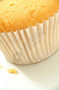 普通杯饼黄色小吃白色蛋糕香草甜点案例午餐食物背景图片