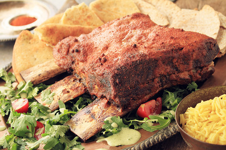 印度牛肉肋骨午餐美食烹饪拼盘食物高清图片