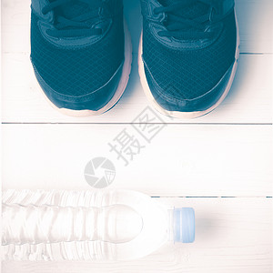 白色水鞋素材锻炼健康高清图片