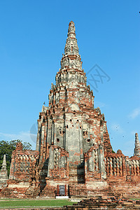 空前盛世泰国的Ayutthaya 历史公园中的佛教寺庙雕塑文化蓝色石头建筑物旅游原住民地标国家纪念碑背景