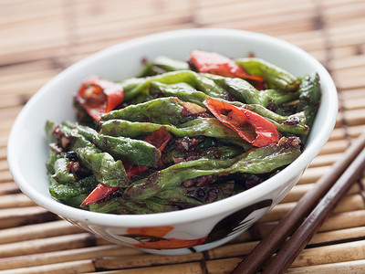 生锈的中国长蛇豆炒薯条水平豆子青菜纤维食物蔬菜背景