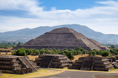 古代玛雅人Teotihuacan的太阳金字塔风景c背景