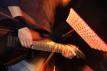 音乐会激情电吉他吉他手背景音乐家硬石岩石摇滚乐水平活力演员背景图片