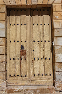 旧条纹门纹理围墙木头装饰复古入口装潢建筑房子风格背景图片