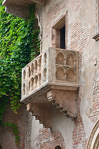 意大利维罗纳罗密欧和朱丽叶阳台高清图片