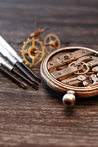 古代观察维修精神时间手表拨号工具工作室工艺静物工匠小时背景图片