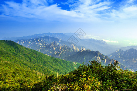 岳云鹏雪岳山蔚山高清图片