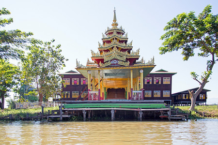 缅甸内尔湖古代塔塔背景图片