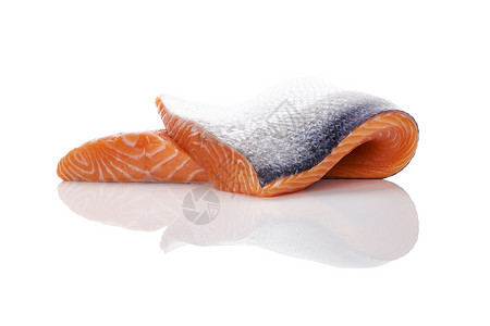 白色鱼孤立的新鲜鲑鱼牛排横截面橙子营养美食寿司食物皮肤美味水平海鲜背景