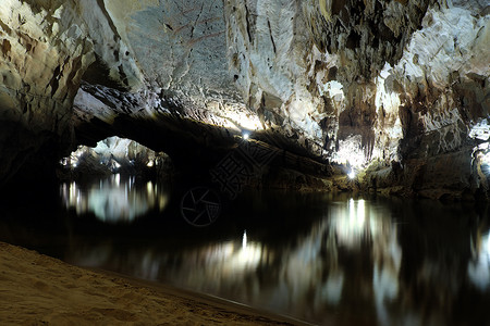 bang奉河 Ke Bang洞穴 世界遗产 越南旅游世界游客印象科邦国家地质学石笋石窟钟乳石背景