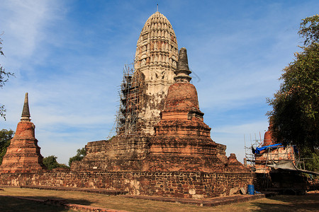 芒塔拉纳基Ayutthaya王国国王二世的塔塔 称为拉特布拉纳庙当地称精神文化佛塔旅游历史建筑学宗教宝塔火葬遗产背景