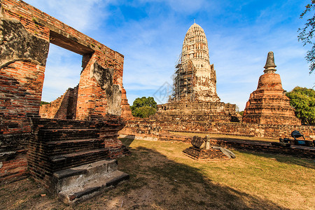 芒塔拉纳基Ayutthaya王国国王二世的塔塔 称为拉特布拉纳庙当地称寺庙火葬建筑雕像宝塔文化历史崇拜旅游宗教背景