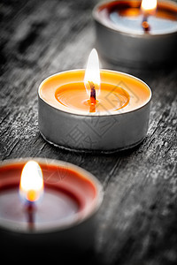 蜡烛火焰灰色红色黄色白色橙子背景图片