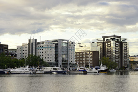 格鲁内姆斯德哥尔摩有船的堤岸客船场景景观外皮天际建筑体育绳索海岸线建筑物背景