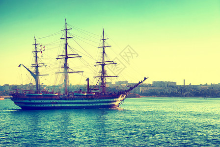 帆船海洋蓝色天空日落墙纸太阳水手航程旅行血管高清图片