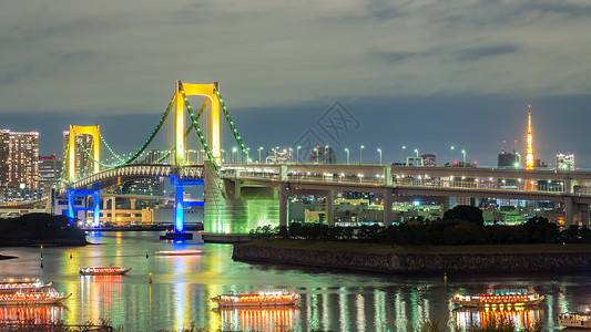 带有东京塔塔的彩虹桥背景图片