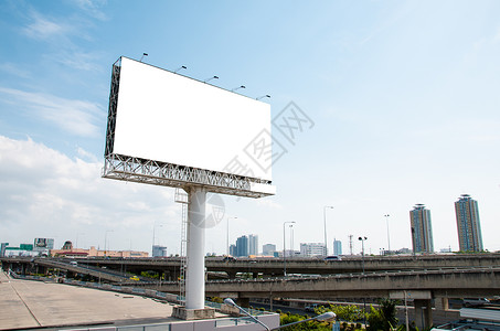 空白广告广告公告牌白色商业广告牌横幅城市宣传天空街道墙纸海报背景图片