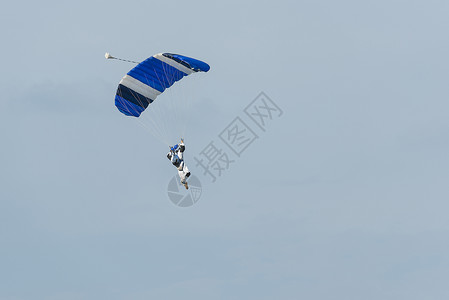伞兵翅膀爱好者跳跃爱好高度表马具段落控制跳伞运动背景图片