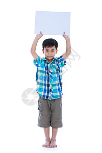 英俊的年轻男孩 显示空白标志或空白纸背景图片
