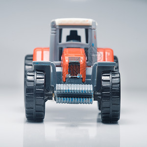 儿童塑料玩具拖拉机种植农场货车园艺牵引机磁盘运输拉机收成农机背景