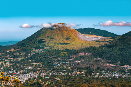 火山碎屑西岛破火山口高清图片