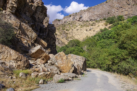 在J附近Arpa峡谷阿帕河岩崩塌后高清图片