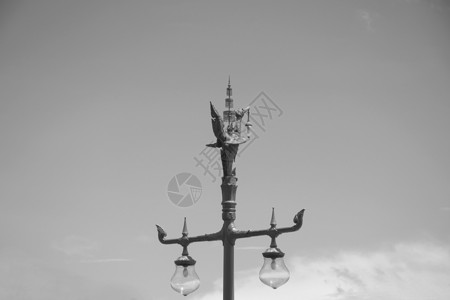 泰国的灯架或照明灯具雕像水泥公园街道灯笼建筑学文学天鹅文化宗教金属背景图片