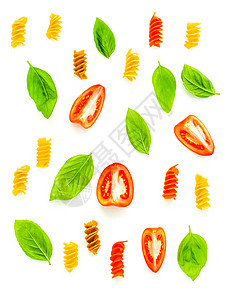 意大利食品概念  Fusilli  配有番茄和甜烤肉分离叶子菜单蔬菜营养香料草药食谱美食敷料餐厅背景图片