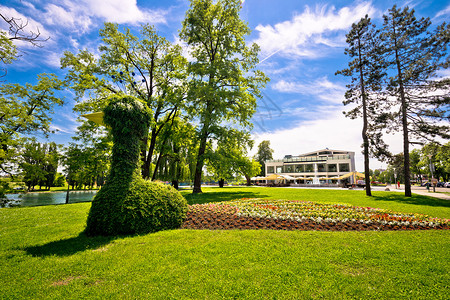 卡尔洛瓦茨镇绿色公园和景观高清图片
