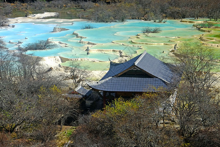 烧结矿梯田地质的沉淀高清图片