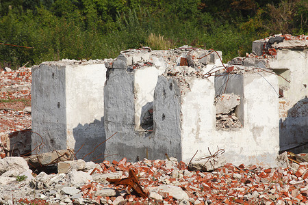 建筑物拆解建筑拆迁墙壁瓦砾废墟隔断砖块碎片房屋钢筋背景图片