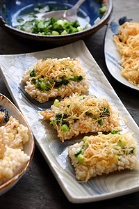 越南街头食物 可香茶青烟背景盘子干饭美食食品香肠美味安全零食猪肉背景图片