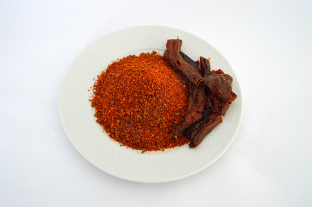 白色背景上最美丽的胡椒薄粉视觉库存图片食物红色厨房背景图片