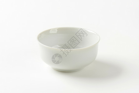 白碗餐具点心盘子制品圆形陶器背景图片