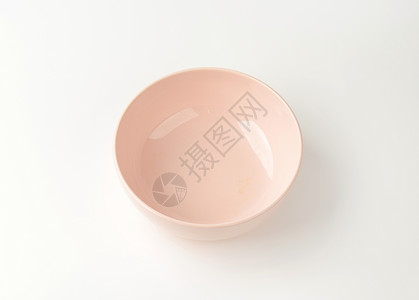 圆形粉色碗餐具盘子高架制品陶瓷陶器高清图片
