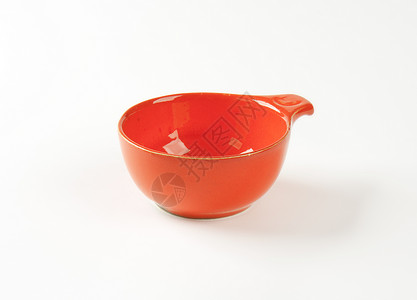 红玻璃陶瓷杯杯子餐具盘子红色陶器釉面圆形菜盘背景图片