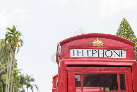 英国红色电话亭街道电话摊位民众花园公园王国盒子皇家背景图片