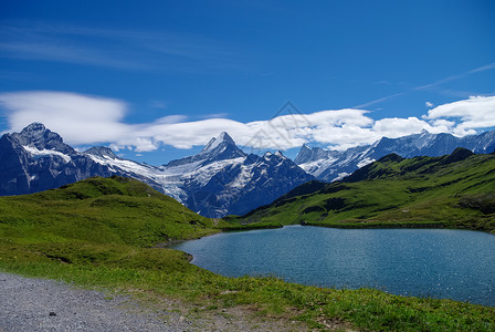 巴哈尔普西湖(Bakhalpsee)山高清图片