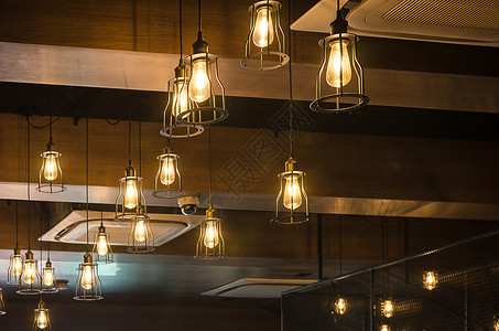 挂灯 Vintag技术装饰金属灯泡艺术玻璃天花板建筑学房子房间背景图片