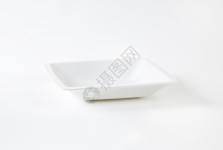 小圆角白小满面白碗白色酱碗制品陶瓷陶器盘子轮缘餐具镶边背景图片
