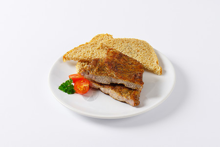 配面包的红烤猪肉牛排食物牛扒午餐背景图片