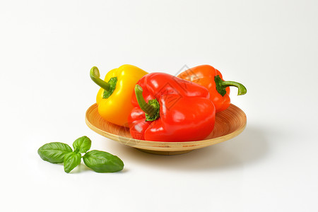 成熟的黄辣椒蔬菜食物辣椒背景图片