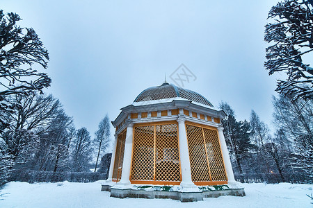 公园雪梅地标池塘高清图片