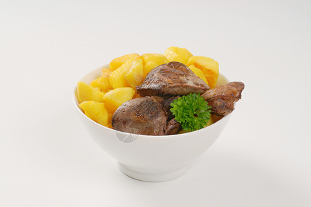煎土豆和鸡肝美食内脏鹅肝盘子食物午餐背景图片