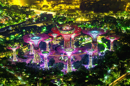 海湾边的花园新加坡湾边的花园里的超级树酒店旅游城市旅行场景景观市中心建筑雕塑反射背景